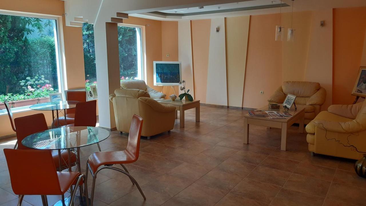 Motivi Hotel Saints Constantine and Helena Ngoại thất bức ảnh